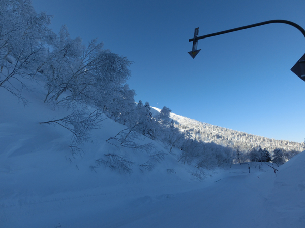 Hard rime and the moon