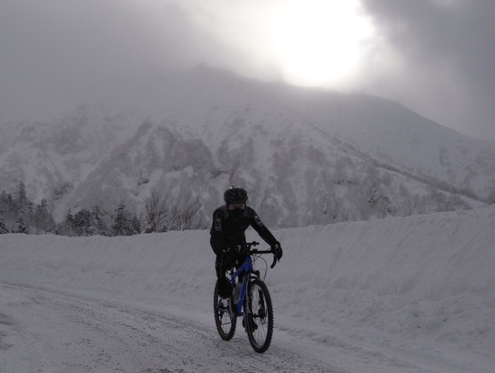 Dr.K and the Mt.Furanodake