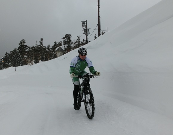 M.Suzuki à la station thermale du Mt.Tokachidake