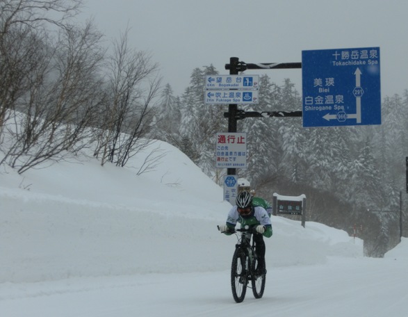 Mr.Suzuki on the descent