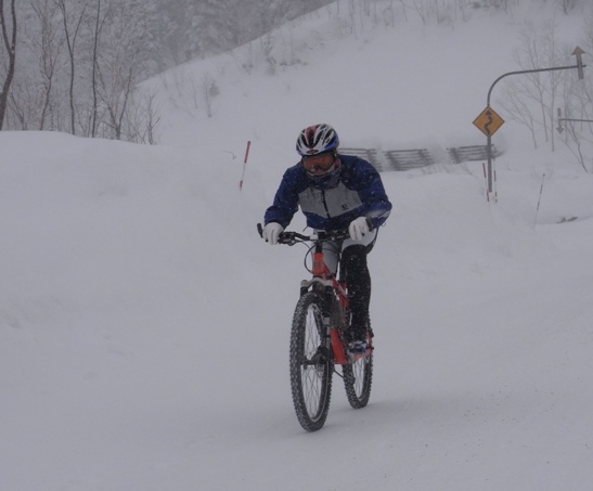 Mr.Suzuki in the downhill