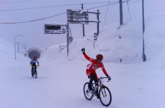 Tesseract et M.Takahashi sur le Col de Tohmaru