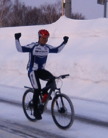 Mr.Takahashi at the Kenashi Pass