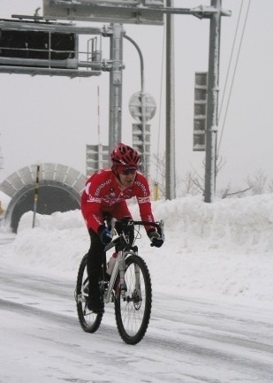 Tesseract at the Tohmaru Pass