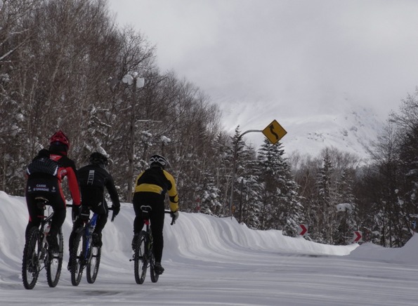 Dr.Zen, Dr.K and K on the climb