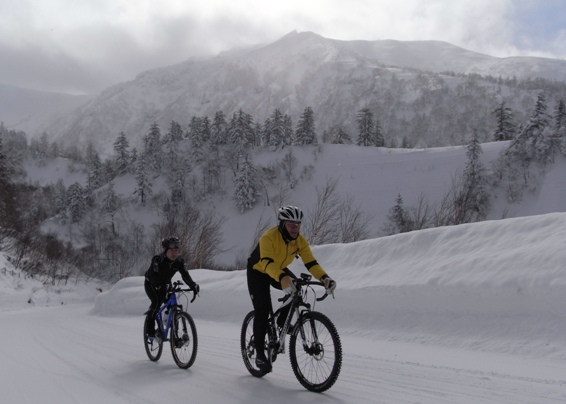 Dr.Zen and Dr.K on the climb