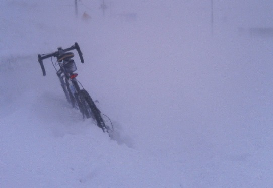 Tesseracts Fahrrad in Oyafuru